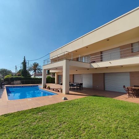 Villa Maricel Alcanar Exterior photo