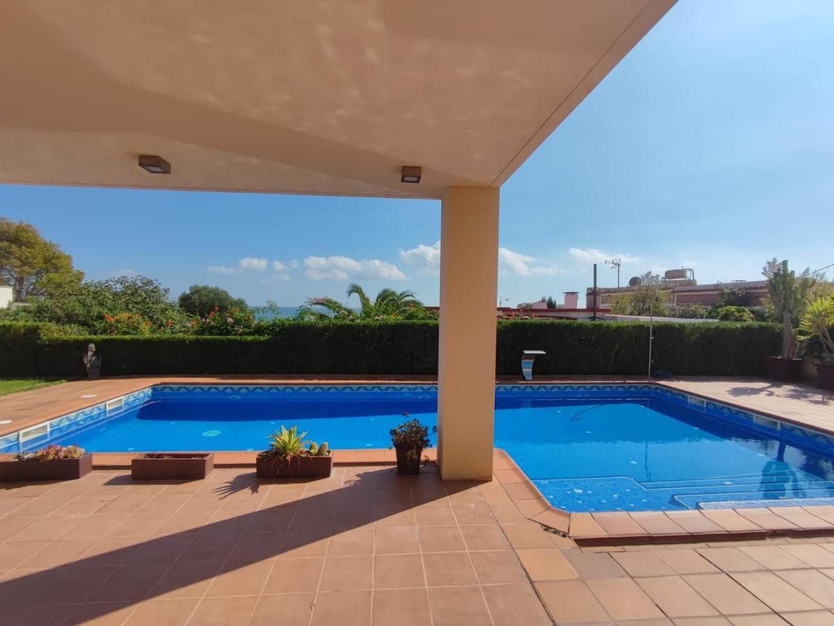 Villa Maricel Alcanar Exterior photo